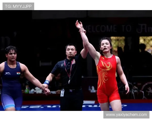 自由式摔跤技巧与战术解析：全面提升竞技水平的训练与实战经验